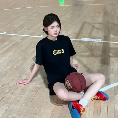 阎晨